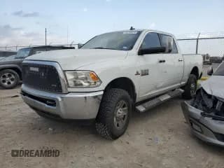 ✅ 2017 Ram 2500 SLT • VIN: 3C6UR5DL4HG776414 • Lot: 45248074. Wystawiony na Copart z przebiegiem 207 974 mil. Bezpłatny archiwum sprzedaży aukcyjnych z USA i szczegółowy raport historii pojazdu na DreamBid. Zdjęcie 1.