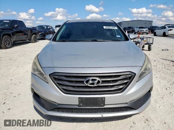 2016 Hyundai Sonata Sport z VIN 5NPE34AF7GH381432, wystawiony jako Copart lot #84025495 z przebiegiem 158 593 mil mil oraz Szkoda całkowita • Salvage title. Historia ofert i sprzedaży dostępna na DreamBid. Obrazek 5.