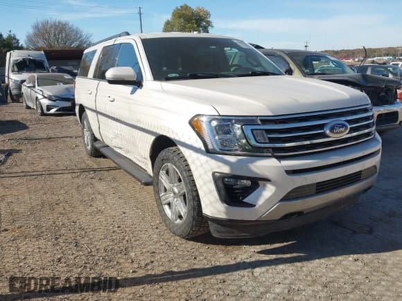 ✅ 2018 Ford Expedition Max XLT • VIN: 1FMJK1JT9JEA15383 • Лот: 43693228. Опубликован ранее на IAAI с пробегом 66 630 миль. Бесплатный доступ к архиву аукционных продаж из США и подробный отчёт об истории автомобиля на DreamBid. Изображение 1.