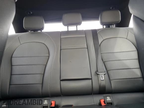 ✅ 2018 Mercedes-Benz GLC 350e • VIN: WDC0G5EB1JF459680 • Lot: 92164755. Listed on Copart with 86,271 mi. Free auction sales archive from the USA and detailed vehicle history report at DreamBid. Image 10.