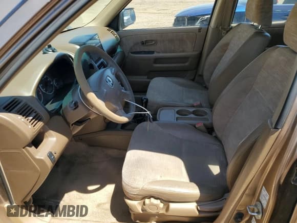 ✅ 2004 Honda CR-V LX • VIN: JHLRD77444C003262 • Lot: 61639135. Wystawiony na Copart z przebiegiem 215 962 mil. Bezpłatny archiwum sprzedaży aukcyjnych z USA i szczegółowy raport historii pojazdu na DreamBid. Zdjęcie 7.