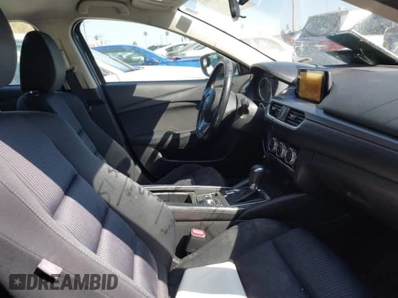 ✅ 2016 Mazda 6 i Sport • VIN: JM1GJ1U5XG1482875 • Лот: 43353463. Опубликован ранее на IAAI с пробегом 138 029 миль. Бесплатный доступ к архиву аукционных продаж из США и подробный отчёт об истории автомобиля на DreamBid. Изображение 5.