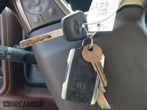 ✅ 2015 Chevrolet Silverado 1500 High Country • VIN: 3GCUKTEJ7FG413486 • Лот: 42874877. Опубликован ранее на IAAI с пробегом 168 316 миль. Бесплатный доступ к архиву аукционных продаж из США и подробный отчёт об истории автомобиля на DreamBid. Изображение 11.