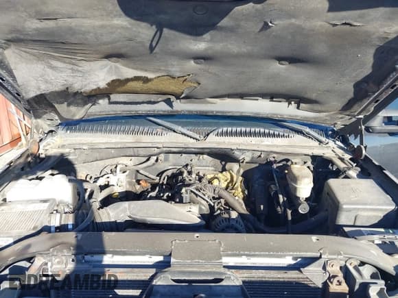 ✅ 2004 Chevrolet Silverado 2500HD LS • VIN: 1GCHC23U64F240015 • Лот: 41489933. Опубликован ранее на IAAI с пробегом 460 307 миль. Бесплатный доступ к архиву аукционных продаж из США и подробный отчёт об истории автомобиля на DreamBid. Изображение 10.