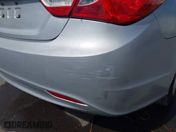 2012 Hyundai Sonata GLS with VIN 5NPEB4AC9CH389874, listed as a IAAI auction lot 43211564 with 151,786 mi miles and . Bid and sale history available at DreamBid. Image 6.