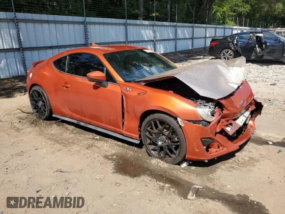 ✅ 2013 Scion FR-S • VIN: JF1ZNAA15D2701123 • Lot: 70502915. Wystawiony na Copart z przebiegiem 93 195 mil. Bezpłatny archiwum sprzedaży aukcyjnych z USA i szczegółowy raport historii pojazdu na DreamBid. Zdjęcie 4.
