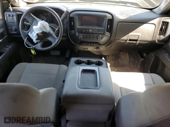 ✅ 2018 Chevrolet Silverado 1500 Custom • VIN: 3GCUKPEC7JG565320 • Лот: 69058424. Опубликован ранее на Copart с пробегом Не указан. Бесплатный доступ к архиву аукционных продаж из США и подробный отчёт об истории автомобиля на DreamBid. Изображение 8.