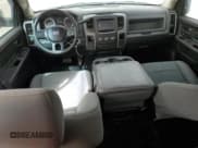 ✅ 2015 Ram 2500 Tradesman • VIN: 3C6TR5CT3FG505029 • Lot: 49171055. Wystawiony na Copart z przebiegiem 110 748 mil. Bezpłatny archiwum sprzedaży aukcyjnych z USA i szczegółowy raport historii pojazdu na DreamBid. Zdjęcie 8.