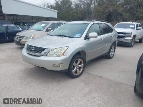 ✅ 2007 Lexus RX 350 • VIN: JTJGK31U270006689 • Lot: 41638323. Wystawiony na IAAI z przebiegiem 210 381 mil. Bezpłatny archiwum sprzedaży aukcyjnych z USA i szczegółowy raport historii pojazdu na DreamBid. Zdjęcie 17.