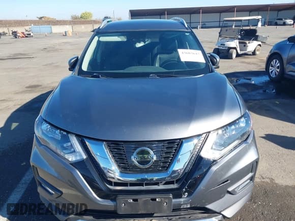✅ 2018 Nissan Rogue SL • VIN: JN8AT2MV6JW319631 • Lot: 43603647. Wystawiony na IAAI z przebiegiem 70 870 mil. Bezpłatny archiwum sprzedaży aukcyjnych z USA i szczegółowy raport historii pojazdu na DreamBid. Zdjęcie 11.