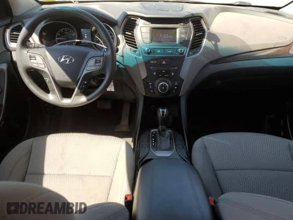 ✅ 2018 Hyundai Santa Fe 2.4L • VIN: 5NMZTDLB4JH095487 • Lot: 52141073. Wystawiony na Copart z przebiegiem 56 906 mil mil. Skorzystaj z bezpłatnego archiwum sprzedaży aukcyjnych z USA i zobacz szczegółowy raport historii pojazdu na DreamBid. Zdjęcie 8.