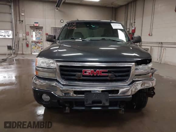 2004 GMC Sierra 1500 SLT с VIN 2GTEK19T341247820, выставлен на аукционе IAAI как лот 43127466 с пробегом 188 390 миль миль и . История ставок и продаж доступна на DreamBid. Изображение 12.