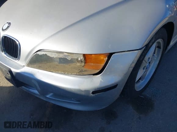 ✅ 1996 BMW 3 Series Z3 1.9 • VIN: 4USCH7326TLB74148 • Lot: 43907558. Listed on IAAI with 139,154 mi. Free auction sales archive from the USA and detailed vehicle history report at DreamBid. Image 6.