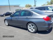 ✅ 2015 BMW 3 Series 328d • VIN: WBA3D3C57FK157626 • Lot: 43022011. Wystawiony na IAAI z przebiegiem 110 424 mil. Bezpłatny archiwum sprzedaży aukcyjnych z USA i szczegółowy raport historii pojazdu na DreamBid. Zdjęcie 15.