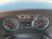 ✅ 2023 Chevrolet Equinox LS • VIN: 3GNAXHEG6PL229047 • Lot: 71827005. Wystawiony na Copart z przebiegiem 37 633 mil. Bezpłatny archiwum sprzedaży aukcyjnych z USA i szczegółowy raport historii pojazdu na DreamBid. Zdjęcie 9.