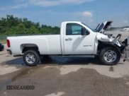 ✅ 2013 Chevrolet Silverado 2500HD Work Truck • VIN: 1GC0CVCG0DF100860 • Лот: 43059586. Опубликован ранее на IAAI с пробегом 109 567 миль. Бесплатный доступ к архиву аукционных продаж из США и подробный отчёт об истории автомобиля на DreamBid. Изображение 14.
