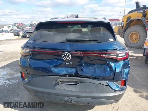 ✅ 2023 Volkswagen ID.4 Pro S • VIN: 1V2FMPE85PC004770 • Лот: 41300227. Опубликован ранее на IAAI с пробегом 27 890 миль. Бесплатный доступ к архиву аукционных продаж из США и подробный отчёт об истории автомобиля на DreamBid. Изображение 16.