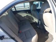 ✅ 2012 Ford Fusion Hybrid • VIN: 3FADP0L36CR414428 • Lot: 43462972. Listed on IAAI with 198,121 mi. Free auction sales archive from the USA and detailed vehicle history report at DreamBid. Image 8.