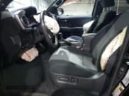 ✅ 2023 Toyota Tacoma SR • VIN: 3TYCZ5AN2PT157955 • Lot: 82104154. Wystawiony na Copart z przebiegiem Nie podano. Bezpłatny archiwum sprzedaży aukcyjnych z USA i szczegółowy raport historii pojazdu na DreamBid. Zdjęcie 7.