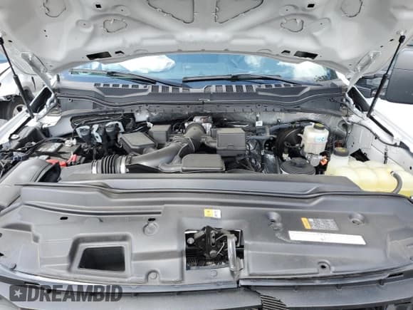 ✅ 2022 Ford F-250 XL • VIN: 1FTBF2A60NEF41677 • Lot: 53192155. Wystawiony na Copart z przebiegiem 11 439 mil. Bezpłatny archiwum sprzedaży aukcyjnych z USA i szczegółowy raport historii pojazdu na DreamBid. Zdjęcie 13.