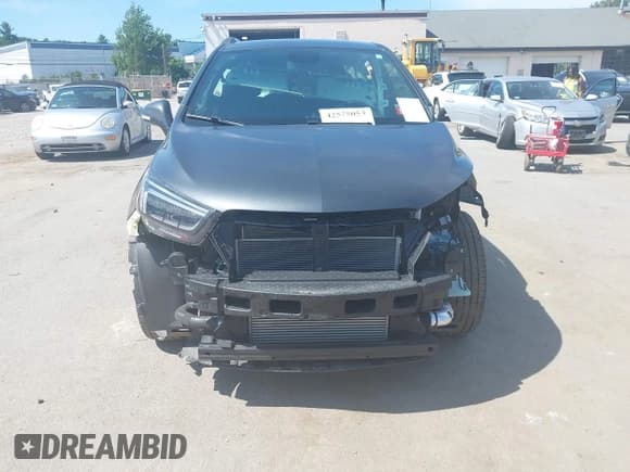 ✅ 2018 Buick Encore Essence • VIN: KL4CJGSM1JB606054 • Lot: 42575053. Listed on IAAI with 25,381 mi. Free auction sales archive from the USA and detailed vehicle history report at DreamBid. Image 12.