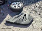 ✅ 2020 Chevrolet Equinox Premier • VIN: 3GNAXNEV8LS567949 • Лот: 86883315. Опубликован ранее на Copart с пробегом 80 571 миль. Бесплатный доступ к архиву аукционных продаж из США и подробный отчёт об истории автомобиля на DreamBid. Изображение 13.