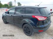 ✅ 2014 Ford Escape S • VIN: 1FMCU0F73EUB77143 • Lot: 42999070. Wystawiony na IAAI z przebiegiem 97 720 mil. Bezpłatny archiwum sprzedaży aukcyjnych z USA i szczegółowy raport historii pojazdu na DreamBid. Zdjęcie 3.