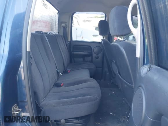 ✅ 2003 Dodge 2500 ST • VIN: 3D7KU28C73G803451 • Лот: 43162248. Опубликован ранее на IAAI с пробегом 201 667 миль. Бесплатный доступ к архиву аукционных продаж из США и подробный отчёт об истории автомобиля на DreamBid. Изображение 8.