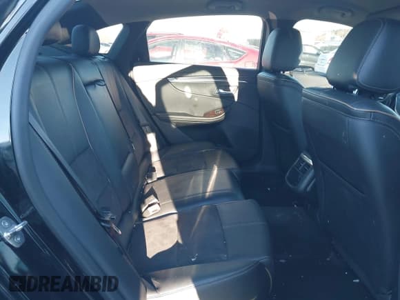 ✅ 2015 Chevrolet Impala LT • VIN: 2G1125S30F9127650 • Lot: 43607481. Listed on IAAI with 129,038 mi. Free auction sales archive from the USA and detailed vehicle history report at DreamBid. Image 8.