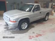 ✅ 2001 Dodge Dakota • VIN: 1B7GG26X21S118759 • Lot: 41943297. Wystawiony na IAAI z przebiegiem 156 372 mil. Bezpłatny archiwum sprzedaży aukcyjnych z USA i szczegółowy raport historii pojazdu na DreamBid. Zdjęcie 17.