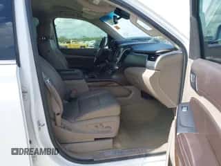 2016 Chevrolet Suburban LT z VIN 1GNSCHKC6GR143361, wystawiony jako IAAI lot #43343507 z przebiegiem 147 446 mil mil oraz . Historia ofert i sprzedaży dostępna na DreamBid. Obrazek 5.