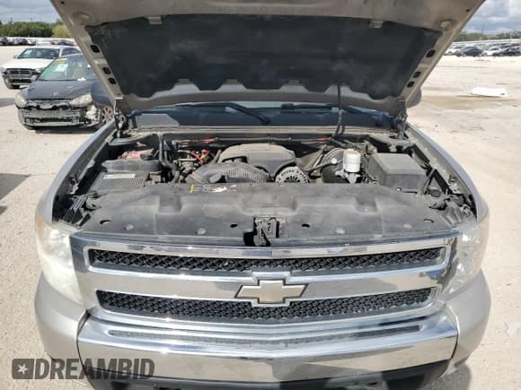 ✅ 2007 Chevrolet Silverado 1500 LTZ • VIN: 2GCEK19JX71647103 • Lot: 72085764. Listed on Copart with 238,432 mi. Free auction sales archive from the USA and detailed vehicle history report at DreamBid. Image 11.