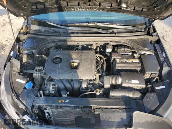 2019 Hyundai Elantra SE с VIN KMHD74LF6KU779237, выставлен на аукционе Copart как лот 81107295 с пробегом 194 527 миль миль и Списание • Salvage title. История ставок и продаж доступна на DreamBid. Изображение 11.