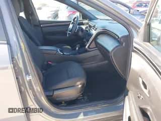 2023 Hyundai Santa Cruz Night Edition с VIN 5NTJCDAF2PH075187, выставлен на аукционе IAAI как лот 41251487 с пробегом 18 028 миль миль и . История ставок и продаж доступна на DreamBid. Изображение 5.