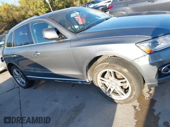 ✅ 2016 Audi Q5 Premium Plus • VIN: WA1L2AFP4GA129102 • Lot: 43687376. Wystawiony na IAAI z przebiegiem 177 736 mil. Bezpłatny archiwum sprzedaży aukcyjnych z USA i szczegółowy raport historii pojazdu na DreamBid. Zdjęcie 13.