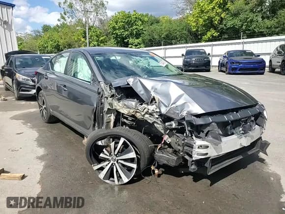 ✅ 2019 Nissan Altima SR • VIN: 1N4BL4CW0KN303444 • Lot: 70944655. Listed on Copart with 44,481 mi. Free auction sales archive from the USA and detailed vehicle history report at DreamBid. Image 13.