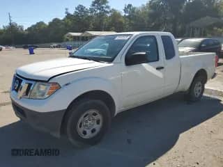 2015 Nissan Frontier S with VIN 1N6BD0CT5FN756970, listed as a Copart auction lot 86452635 with 220,010 mi miles and Clean title. Bid and sale history available at DreamBid. Image 1.