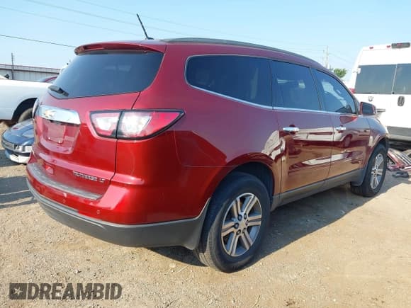 ✅ 2015 Chevrolet Traverse LT • VIN: 1GNKRHKD2FJ386573 • Lot: 42897349. Listed on IAAI with 159,959 mi. Free auction sales archive from the USA and detailed vehicle history report at DreamBid. Image 4.