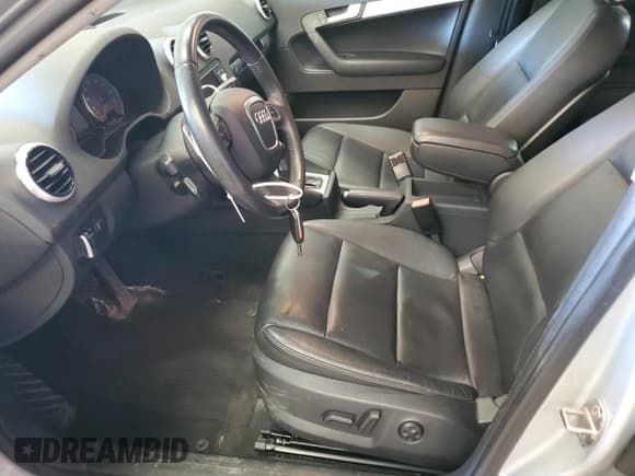 ✅ 2013 Audi A3 Premium Plus • VIN: WAUKJAFM4DA003650 • Lot: 54825005. Listed on Copart with 87,083 mi. Free auction sales archive from the USA and detailed vehicle history report at DreamBid. Image 7.