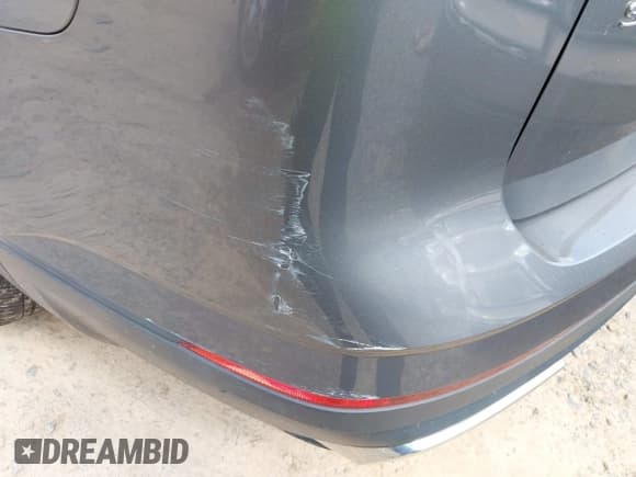 ✅ 2021 Volkswagen Atlas SE • VIN: 1V2DP2CA6MC500115 • Lot: 42503213. Wystawiony na IAAI z przebiegiem 49 898 mil. Bezpłatny archiwum sprzedaży aukcyjnych z USA i szczegółowy raport historii pojazdu na DreamBid. Zdjęcie 19.