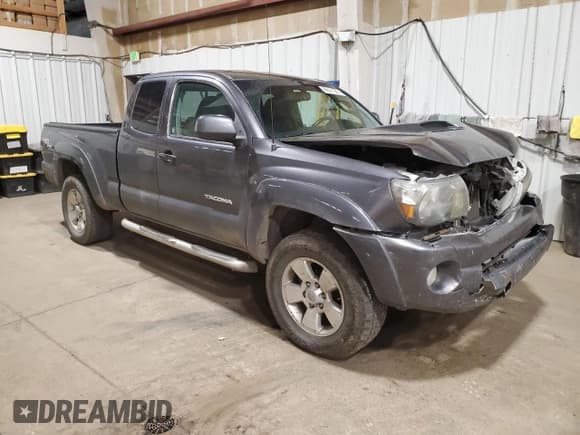✅ 2011 Toyota Tacoma • VIN: 5TFUU4EN6BX018708 • Lot: 86551365. Wystawiony na Copart z przebiegiem 151 999 mil. Bezpłatny archiwum sprzedaży aukcyjnych z USA i szczegółowy raport historii pojazdu na DreamBid. Zdjęcie 4.