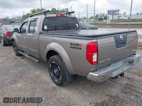 ✅ 2009 Nissan Frontier SE • VIN: 1N6AD09WX9C423595 • Лот: 42210046. Опубликован ранее на IAAI с пробегом 117 142 миль. Бесплатный доступ к архиву аукционных продаж из США и подробный отчёт об истории автомобиля на DreamBid. Изображение 3.