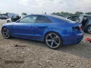 ✅ 2013 Audi RS 5 • VIN: WUAC6AFR8DA902986 • Lot: 59530564. Wystawiony na Copart z przebiegiem 66 520 mil. Bezpłatny archiwum sprzedaży aukcyjnych z USA i szczegółowy raport historii pojazdu na DreamBid. Zdjęcie 2.