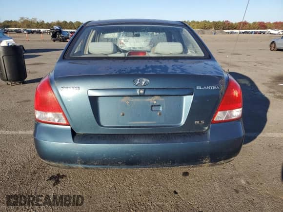 2003 Hyundai Elantra GLS with VIN KMHDN45D53U492605, listed as a Copart auction lot 76125014 with 201,931 mi miles and Clean title. Bid and sale history available at DreamBid. Image 6.
