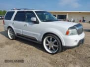 ✅ 2003 Lincoln Navigator Ultimate • VIN: 5LMFU27R63LJ14319 • Lot: 42588725. Listed on IAAI with 242,728 mi. Free auction sales archive from the USA and detailed vehicle history report at DreamBid. Image 1.