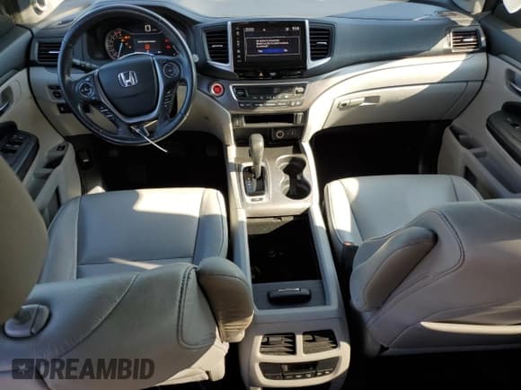 ✅ 2018 Honda Pilot EX-L • VIN: 5FNYF6H53JB013414 • Lot: 71277765. Listed on Copart with 94,158 mi. Free auction sales archive from the USA and detailed vehicle history report at DreamBid. Image 8.