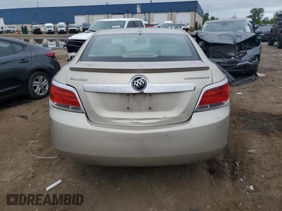 ✅ 2013 Buick LaCrosse Leather • VIN: 1G4GC5ER3DF324939 • Lot: 58155095. Listed on Copart with 135,007 mi. Free auction sales archive from the USA and detailed vehicle history report at DreamBid. Image 6.