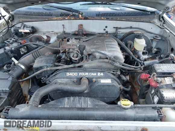 ✅ 2002 Toyota Tacoma • VIN: 5TEWN72N02Z122826 • Lot: 43573099. Listed on IAAI with 216,771 mi. Free auction sales archive from the USA and detailed vehicle history report at DreamBid. Image 10.