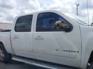 ✅ 2008 Chevrolet Silverado 1500 1LT • VIN: 3GCEC13J98G295808 • Lot: 43534433. Wystawiony na IAAI z przebiegiem 285 031 mil. Bezpłatny archiwum sprzedaży aukcyjnych z USA i szczegółowy raport historii pojazdu na DreamBid. Zdjęcie 13.