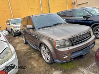 ✅ 2012 Land Rover Range Rover Sport HSE Lux • VIN: SALSK2D41CA746752 • Lot: 96224555. Wystawiony na Copart z przebiegiem 134 228 mil. Bezpłatny archiwum sprzedaży aukcyjnych z USA i szczegółowy raport historii pojazdu na DreamBid. Zdjęcie 1.
